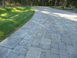 Square paver edging for mixed paver driveway