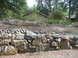Mixed-stone retaining wall